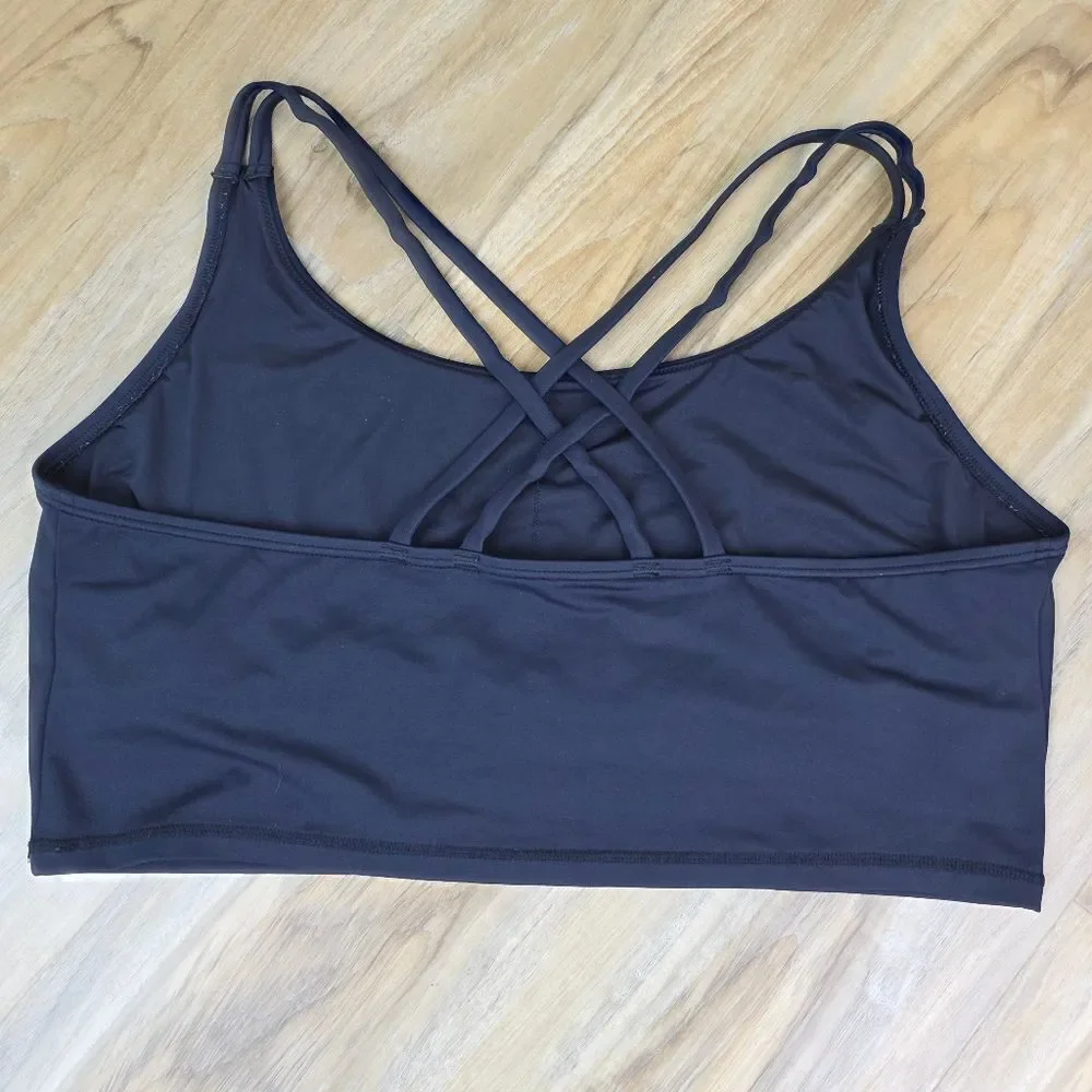 💇‍♀️Maurices Black Strappy Crop Sports Bra Sleeveless Top Size 3X